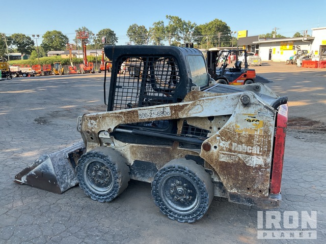 MINI CARGADOR SOBRE RUEDAS 2018 BOBCAT LOADER