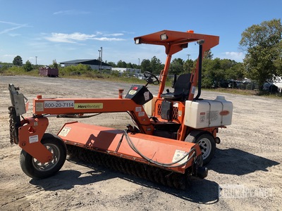 2018 Laymor SM300 Self-Propelled Brooms