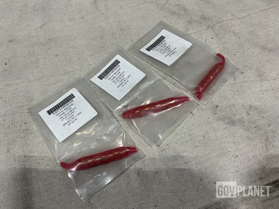 (162) United Precision Products 120-216P31K Plain Studs
