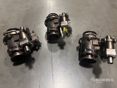 (3) 5674C000-003 System Pressure Regulating Valves
