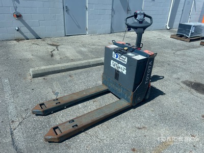 2022 Toyota 8HBW23 4500 lb Electric Pallet Jack