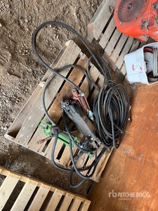 Quantity of (3) Hydraulic Cylinders