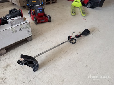 Toro Battery Débroussailleuse rotative (Unused)