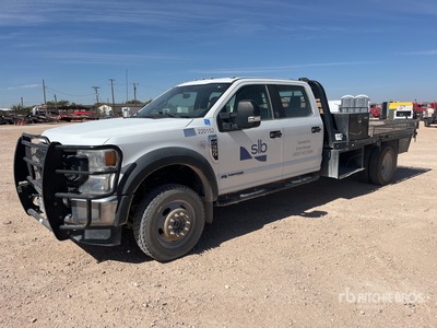 2022 Ford F-550 XL 4x4 Crew Cab Platte vrachtwagen