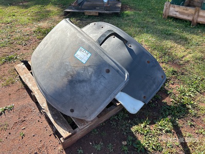 4WD Front Tractor Fenders