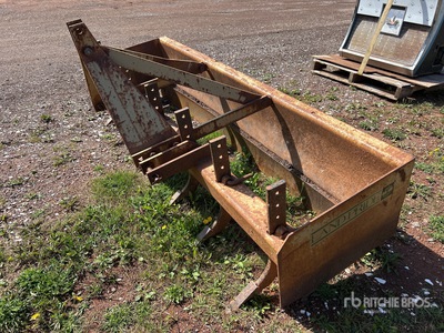 Land Pride 7 ft 3-Point Box Blade