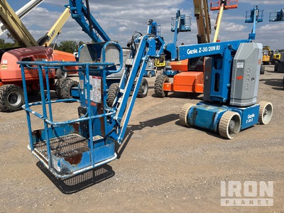2014 Genie Z-30/20N RJ 2WD Electric Articulating Boom Lift