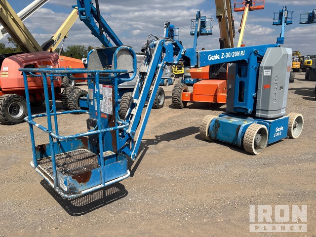 ELEVADOR ARTICULADO  2014 GENIE Z3020NRJ
