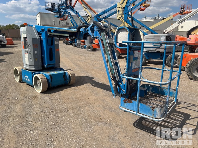 ELEVADOR ARTICULADO 2014 GENIE Z3020NRJ