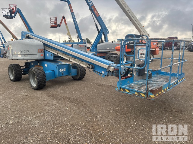 ELEVADOR TELESCóPICO 2014 GENIE 4WD S60X