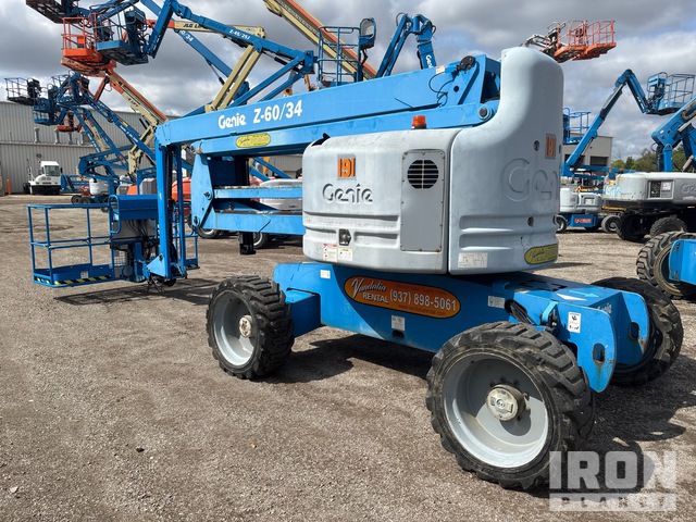 ELEVADOR ARTICULADO 2013 GENIE 4WD Z60