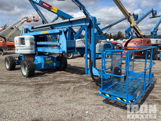 ELEVADOR ARTICULADO 2013 GENIE 4WD Z60
