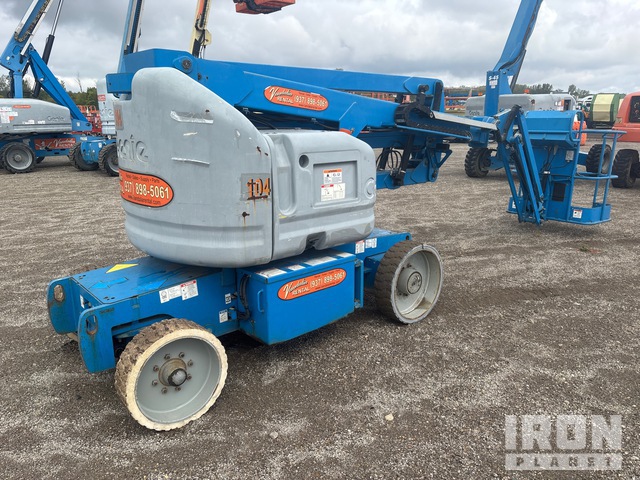 ELEVADOR ARTICULADO 2013 GENIE Z4023N