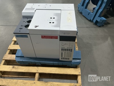 Agilent 7890A Gas Chromatograph