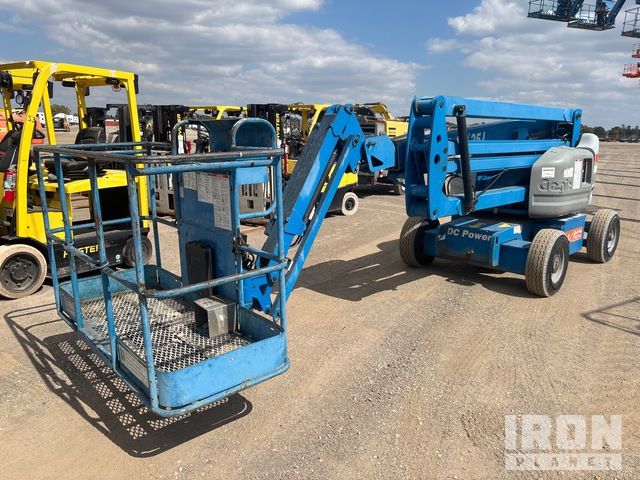 ELEVADOR ARTICULADO 2013 GENIE Z4525J