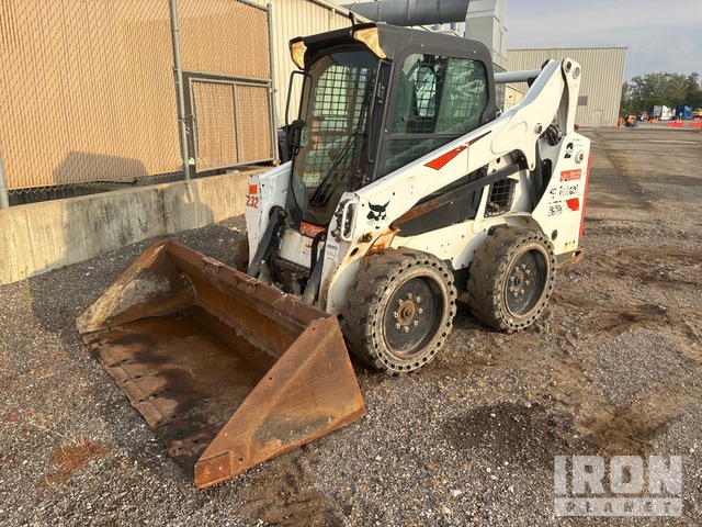 MINI CARGADOR SOBRE RUEDAS 2017 BOBCAT LOADER