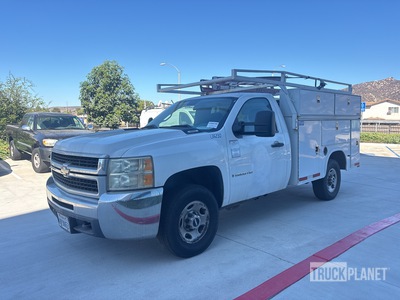 2008 Chevrolet 2500 4x2 Maxon 1300lb Liftgate サービスカー