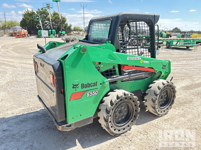 MINI CARGADOR SOBRE RUEDAS 2020 BOBCAT LOADER