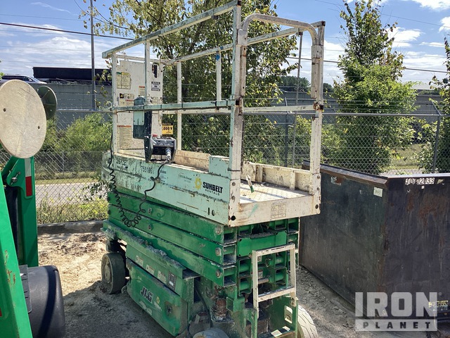 ELEVADOR TIJERA 2015 JLG 2632ES