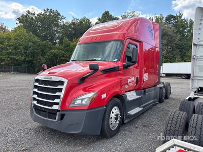 2020 Freightliner Cascadia 126 6x4 T/A Sleeper Truck Tractor