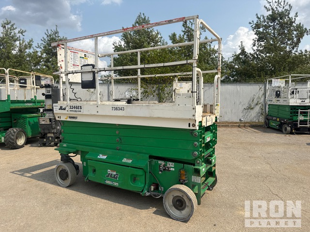ELEVADOR TIJERA 2015 JLG 3246ES