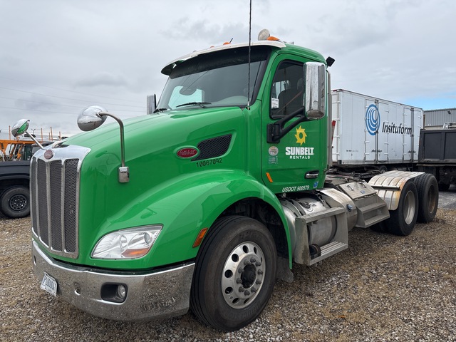 2019 Peterbilt 579 6x4 T/A Day Cab Truck Tractor (Inoperable)