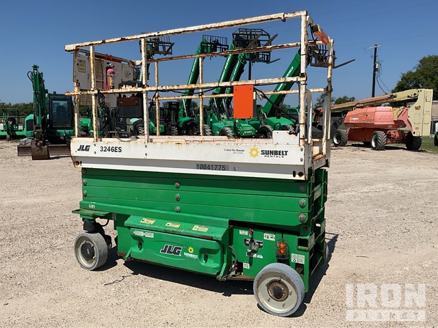 ELEVADOR TIJERA 2018 JLG 3246ES