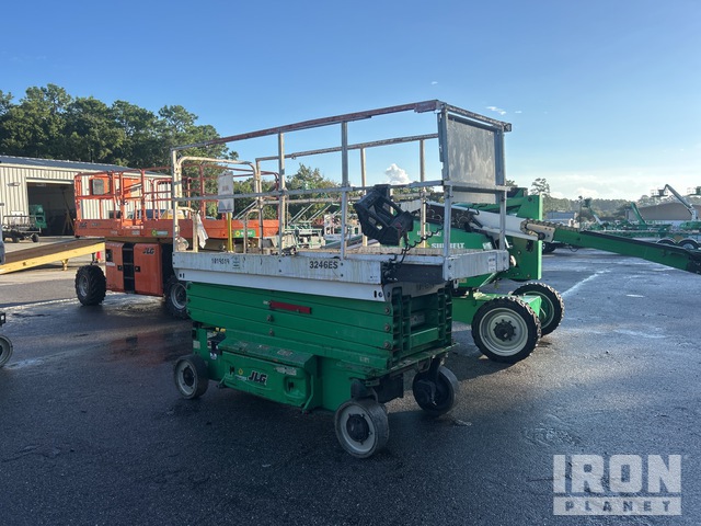 ELEVADOR TIJERA 2017 JLG 3246ES