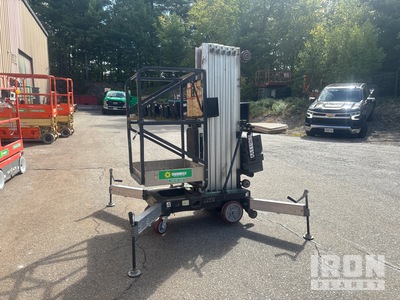 2016 JLG 30AM Elevador vertical
