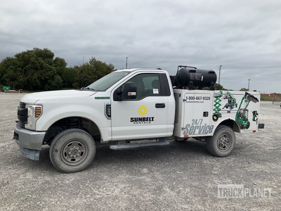 2019 Ford F-250 XL 4x4 Camion de servicios