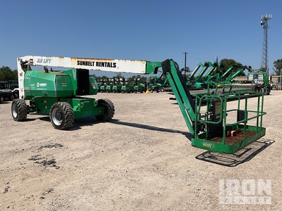 2017 JLG 800 AJ 4WD Diesel ブームリフト