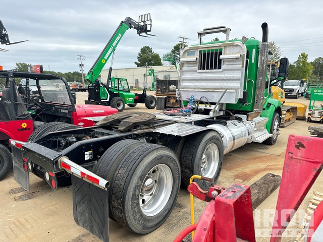 CAMIóN 2017 PETERBILT