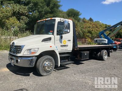 2010 Hino 268 4x2 Rollback Truck