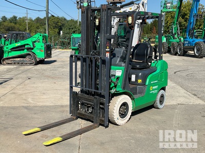 2016 Mitsubishi FG18NGLP 3000 lb 4x2 を見 Rough Terrain Forklift