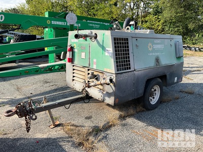 2015 Sullivan D375PDCUSB1AF 375 cfm Mobile Luchtcompressor