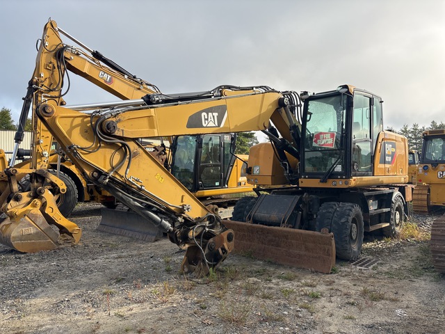 2015 Caterpillar M318F