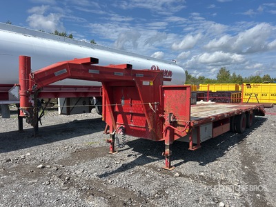 2015 Kerr 36 ft T/A Gooseneck Plant Trailer
