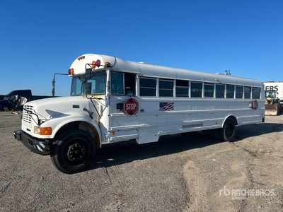 1997 International/Thomas 4x2 34-Seat Bus