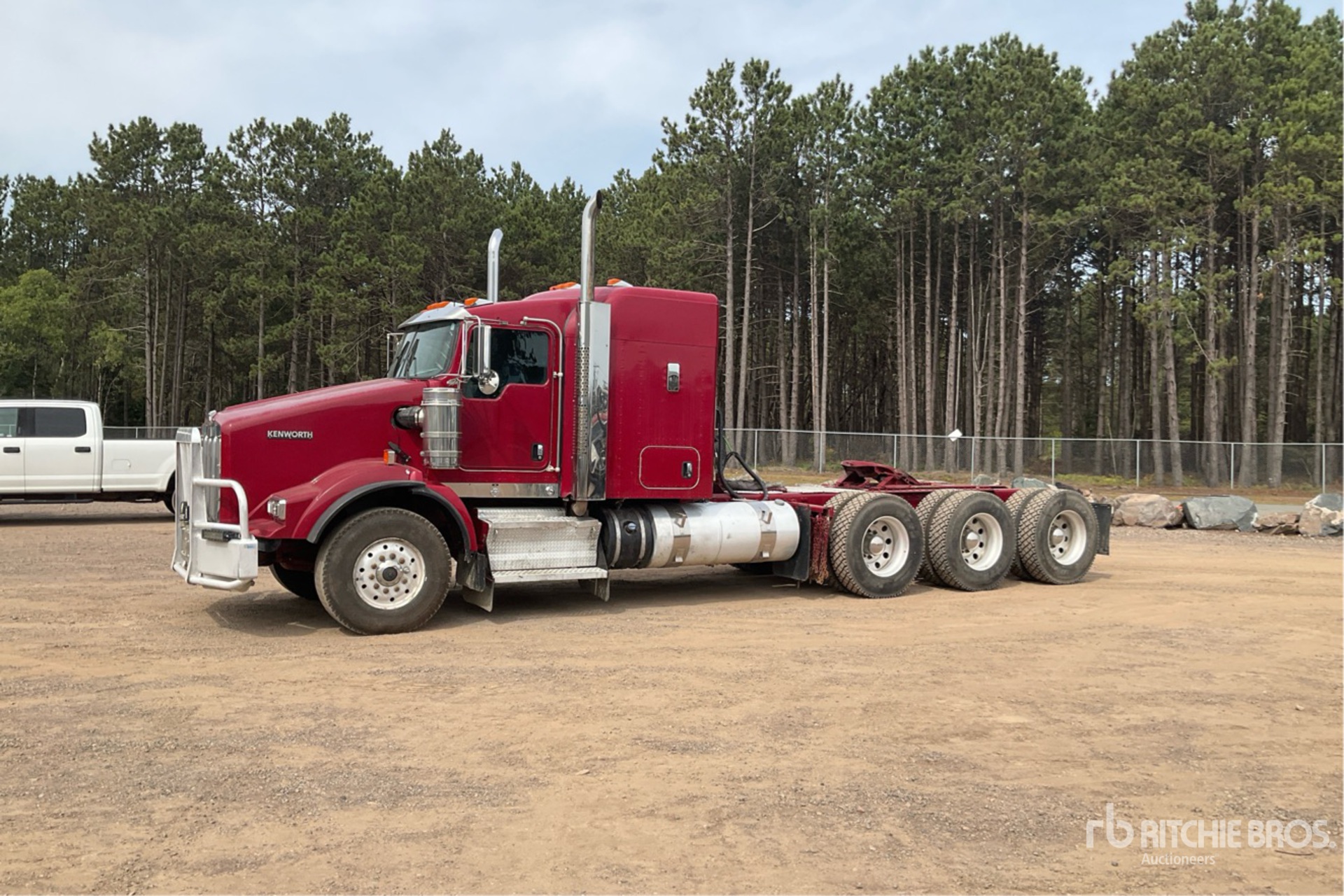 2020 Kenworth 8x6 Sleeper Prime Mover