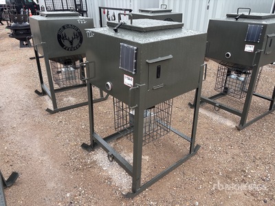 Big Daddy Feeders 500 LB Solar Deer Feeder Divers - Magasin, entrepôt, consommateur (Unused)