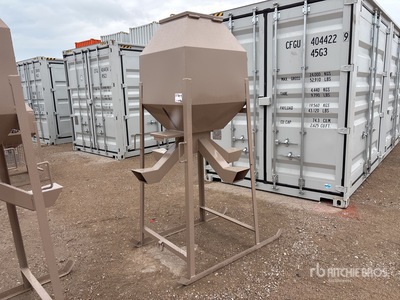 Big Daddy Feeders 700 LB Deer Feeder (Unused)