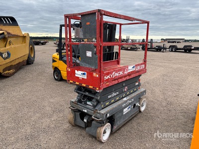 2016 Skyjack SJIII-3219 Electric Scissor Lift