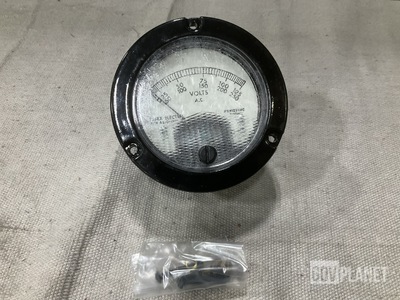 (8) Essex Electro A510-1201 Voltmeters