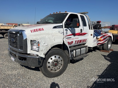 2017 Ford F-750 4x2 Extended Cab Tow Truck