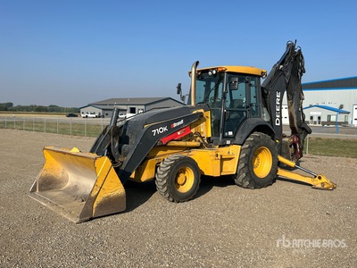 John Deere 710K 4x4 لودر خلفي