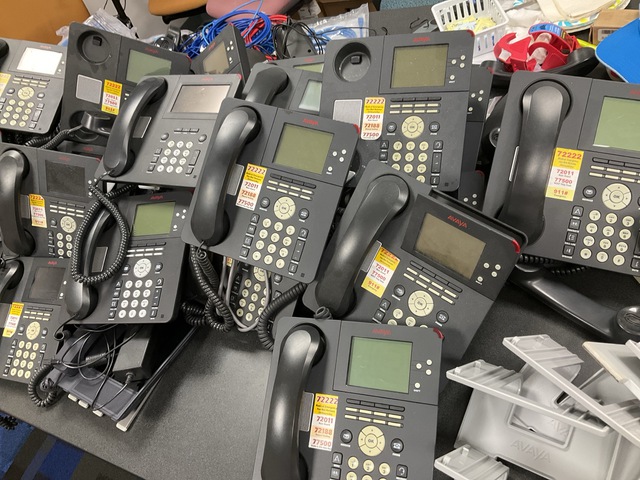 Quantity of (10) Avaya 9650 Office Phones