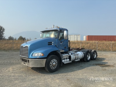 2013 Mack CXU613 6x4 3-Achs Sattelzugmaschine