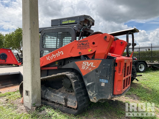 MINI CARGADOR SOBRE ORUGAS 2022 KUBOTA SVL972HFC