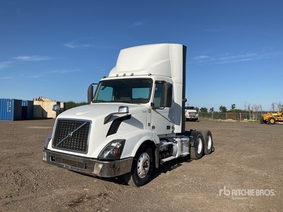 2015 Volvo VNL 6x4 T/A Day Cab Truck Tractor