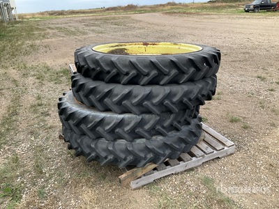 Quantity of (4) 230/95R44 Sprayer Tyres - Fits Tyler Patriot XL